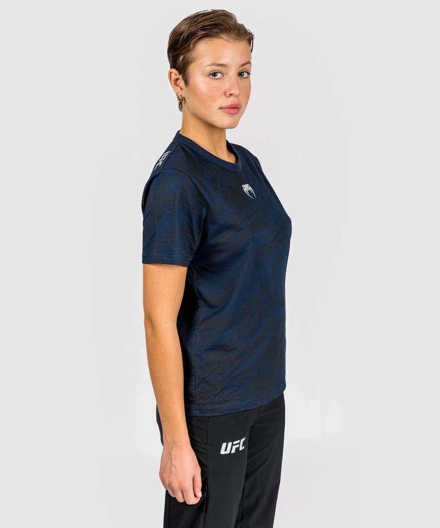 camiseta feminina de manga curta ufc fusion by venum fight week em algodão - azul oceânico