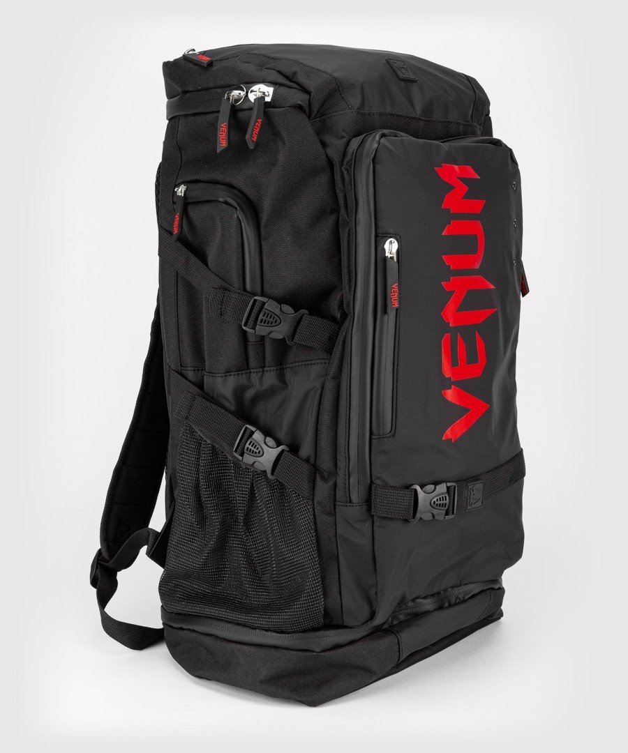 mochila venum challenger xtrem evo - pretovermelho