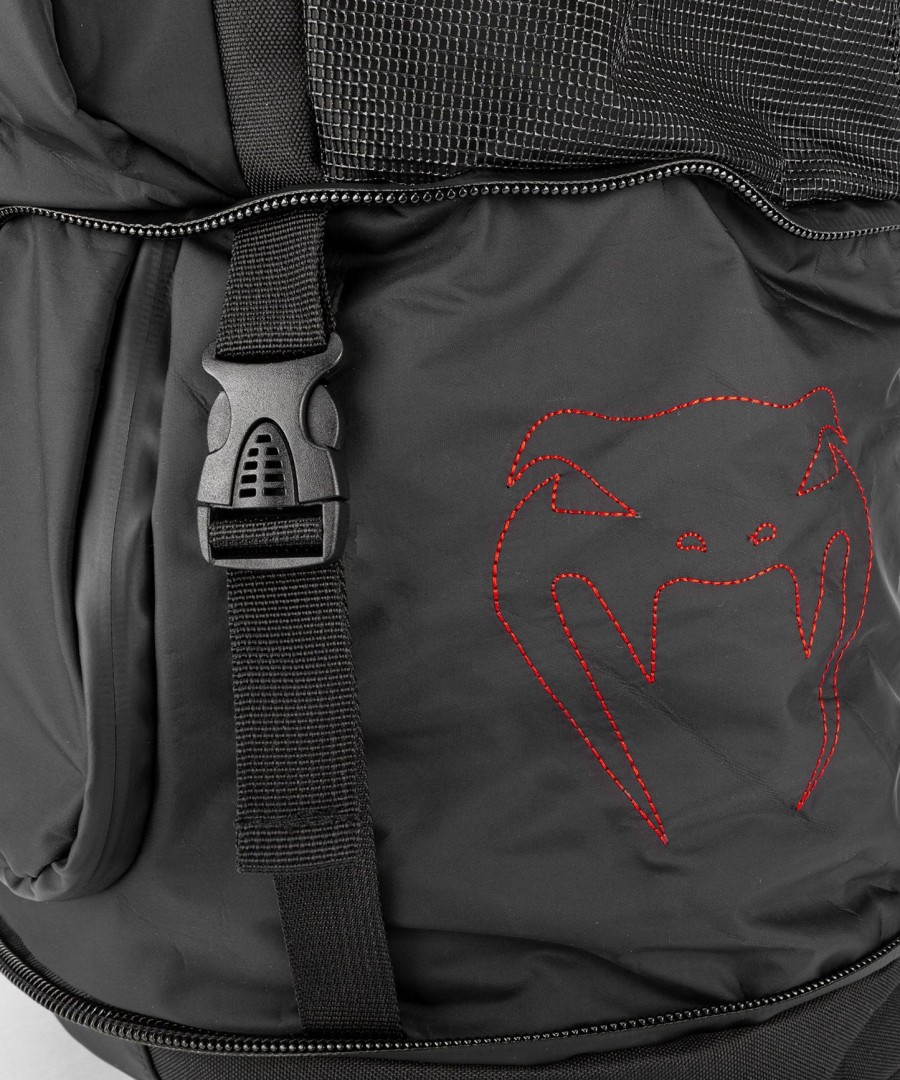 mochila venum challenger xtrem evo - pretovermelho