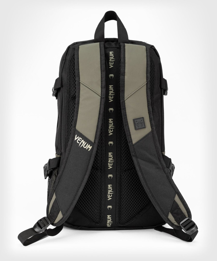 mochila venum challenger pro evo