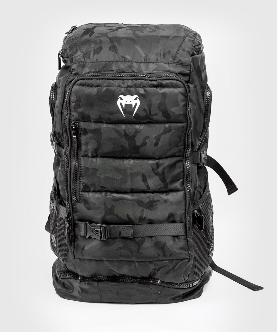 mochila venum challenger xtrem - pretocamuflagem escura