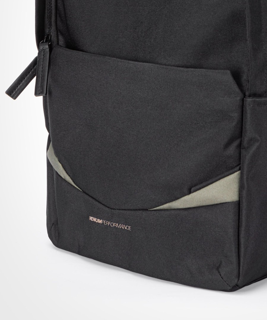 mochila venum evo 2 light - pretocáqui