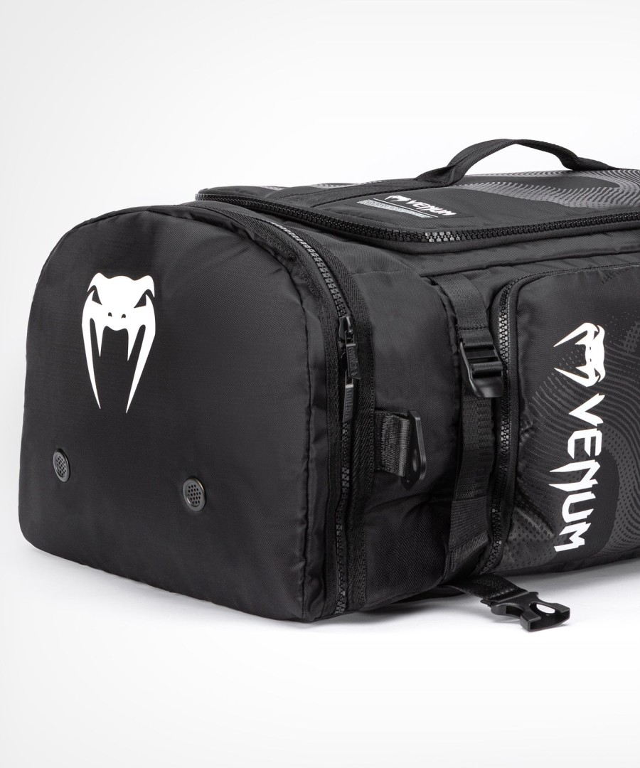 bolsa esportiva híbrida venum trainer - preta
