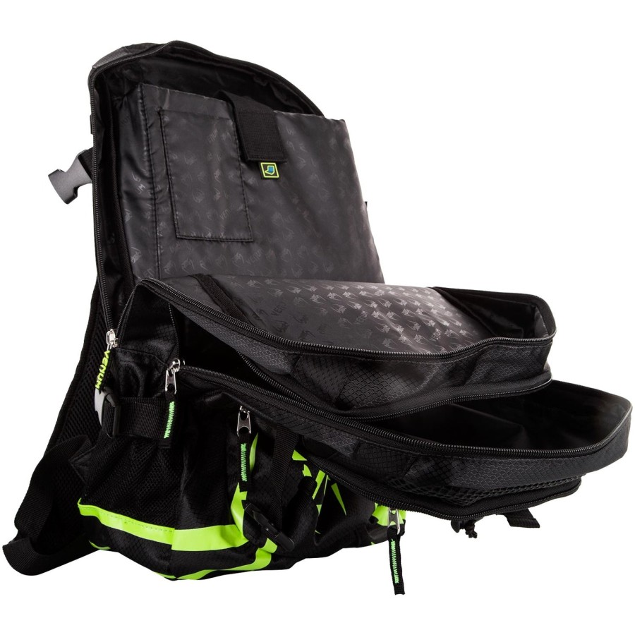 mochila venum challenger pro - pretoamarelo neo