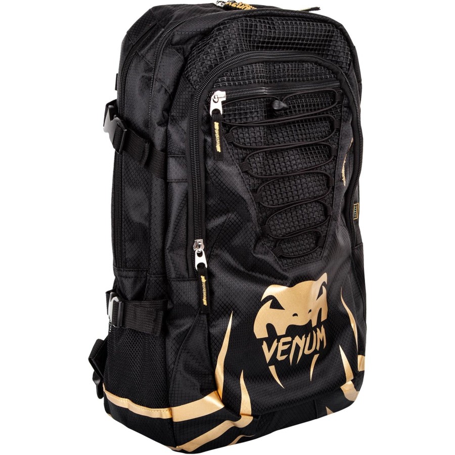 mochila venum challenger pro - pretodourado