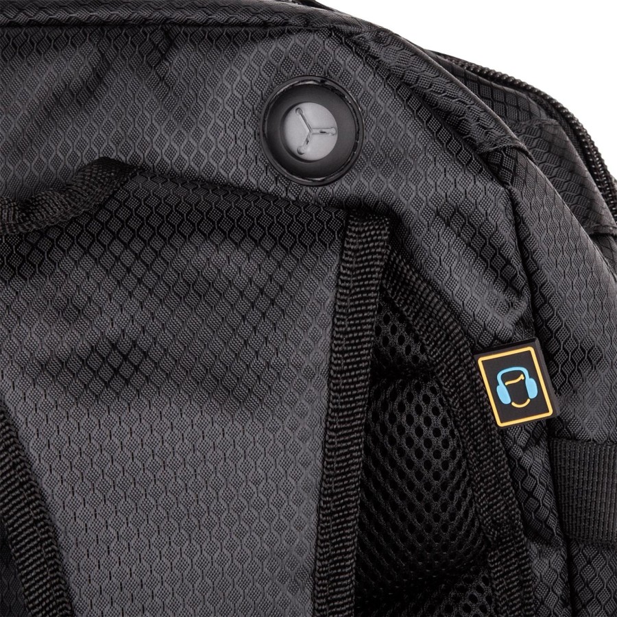 mochila venum challenger pro - pretodourado