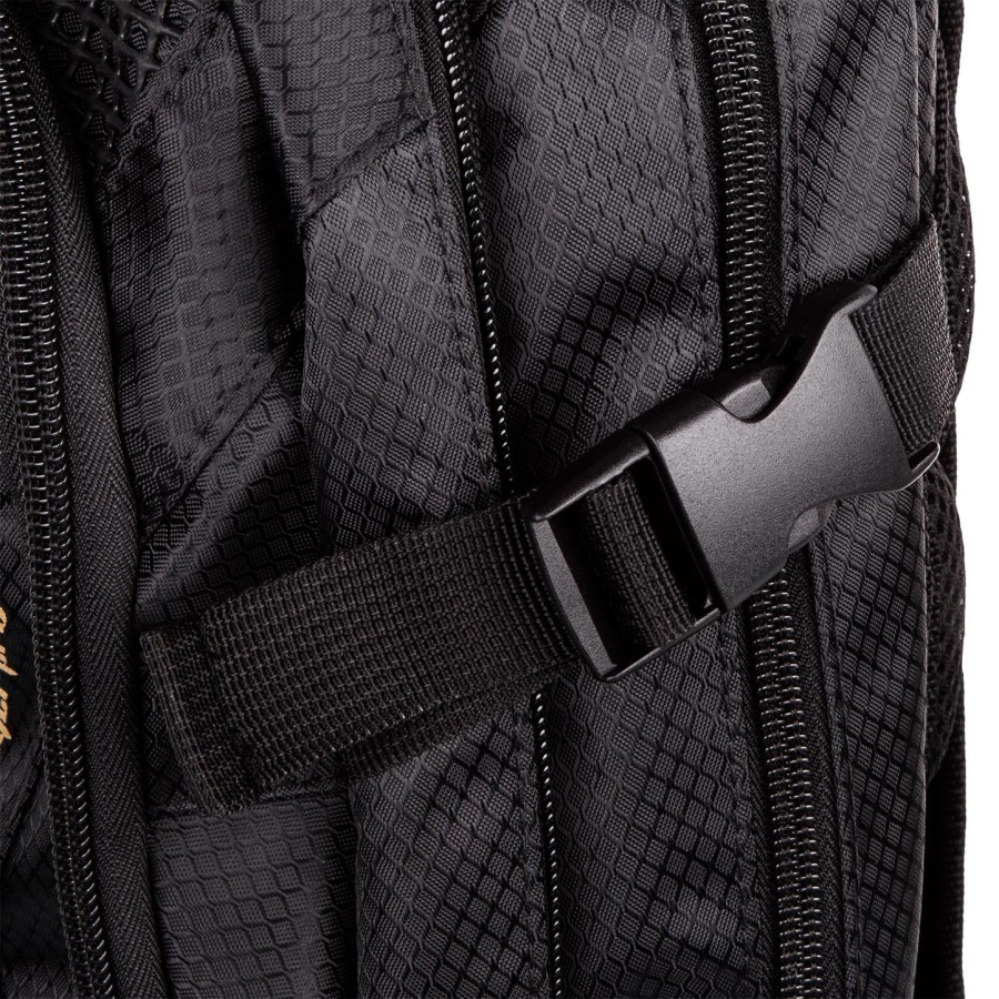 mochila venum challenger pro - pretodourado