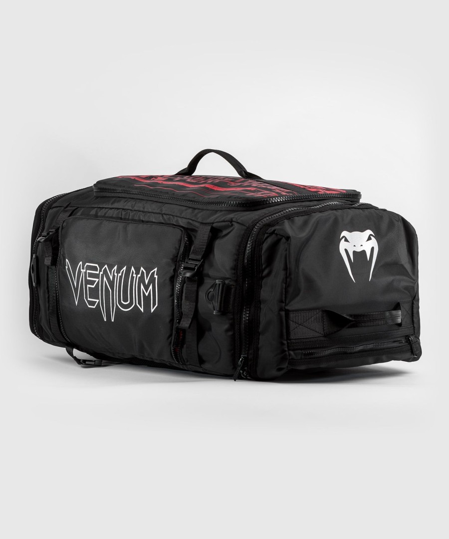mochila ufc venum performance institute 2.0 - pretavermelha