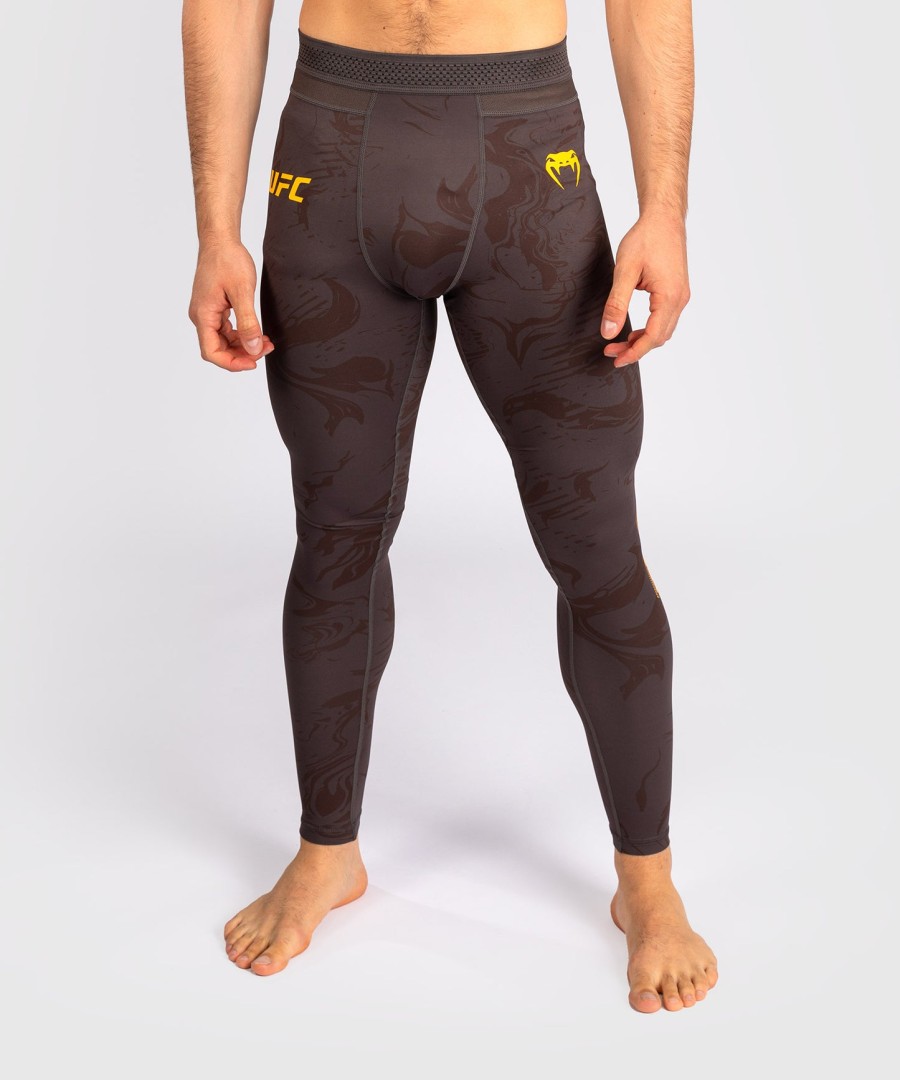 calça de performance masculina ufc fusion by venum fight week - marrom terra