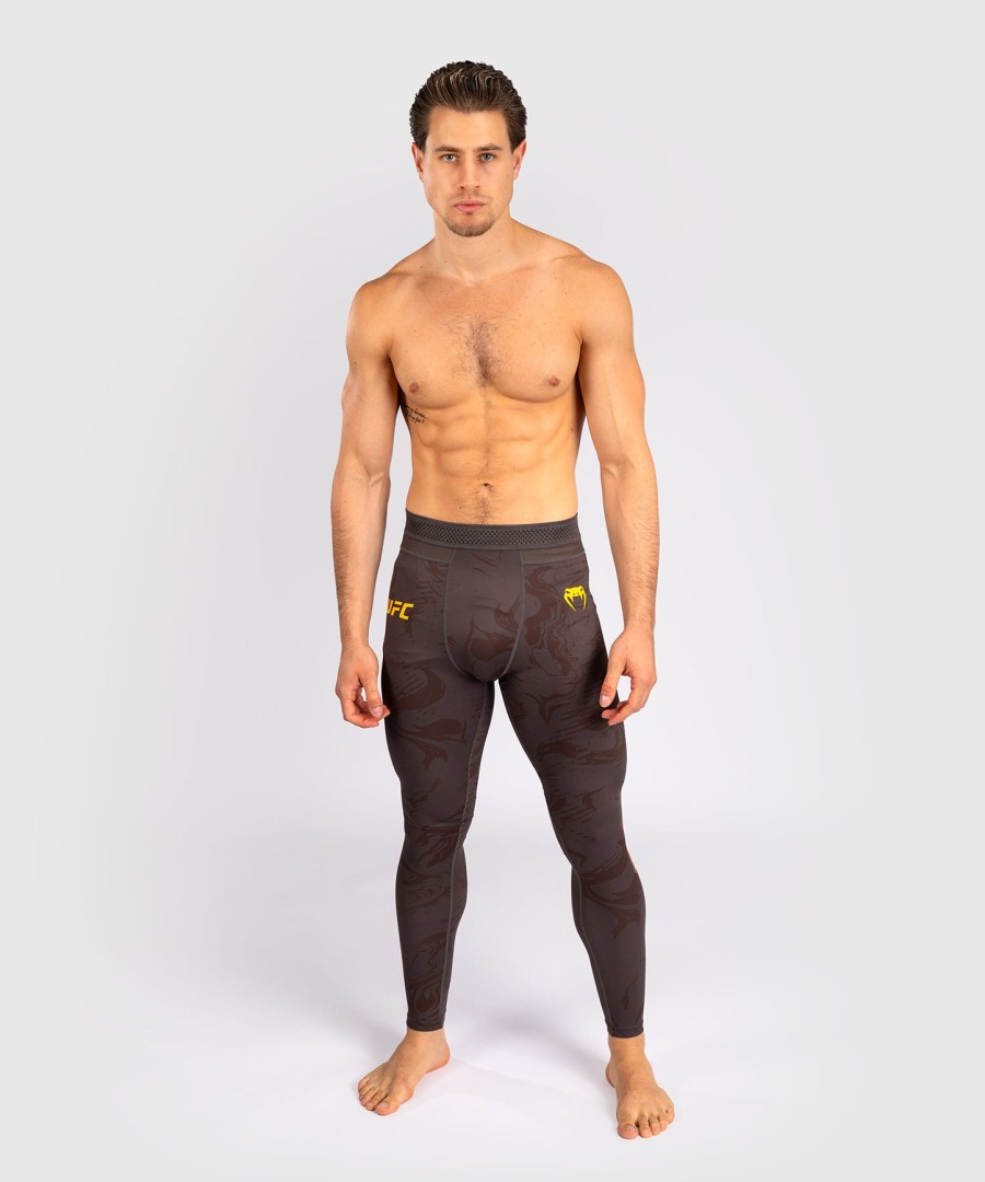 calça de performance masculina ufc fusion by venum fight week - marrom terra