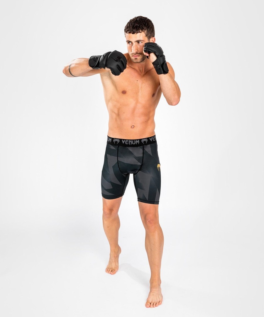 venum razor vale tudo shorts - pretodourado