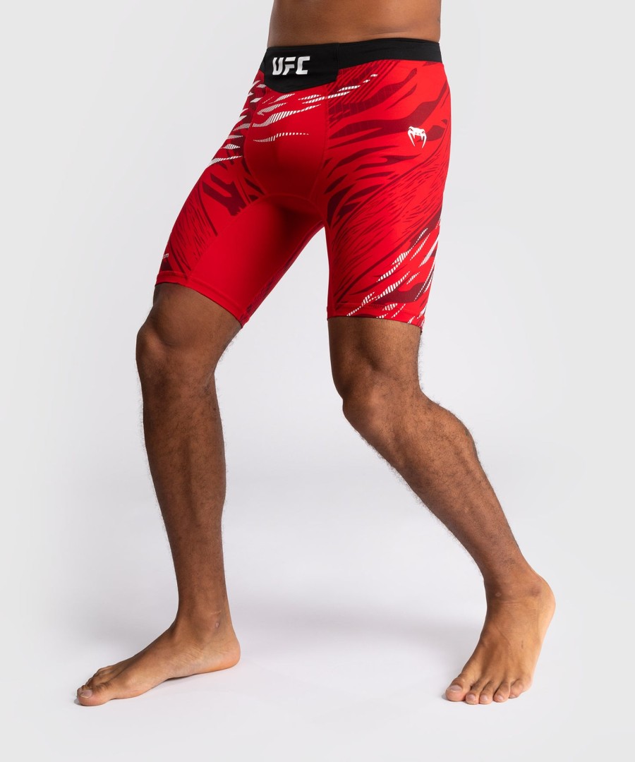 bermuda ufc fusion by venum authentic fight night masculina vale tudo - vermelha