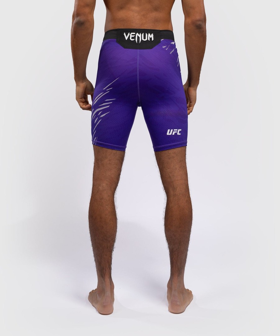 bermuda ufc fusion by venum authentic fight night masculina vale tudo - roxa