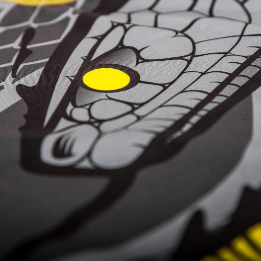 camiseta de proteção solar venum snaker - manga curta - pretoamarelo