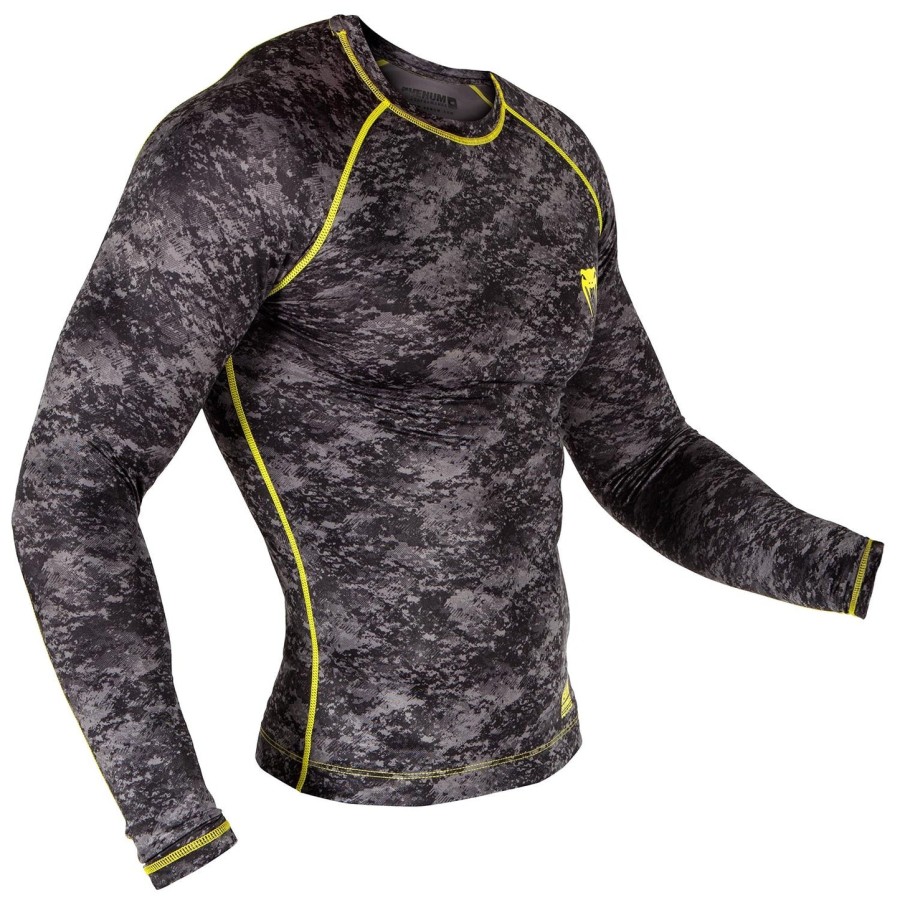 camiseta de proteção solar venum tramo - manga comprida - pretoamarelo