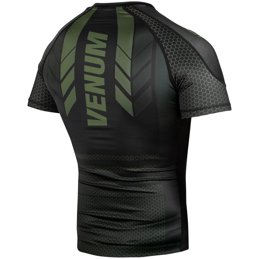 camiseta de proteção solar venum technical 2.0 - manga curta - pretocáqui - exclusiva