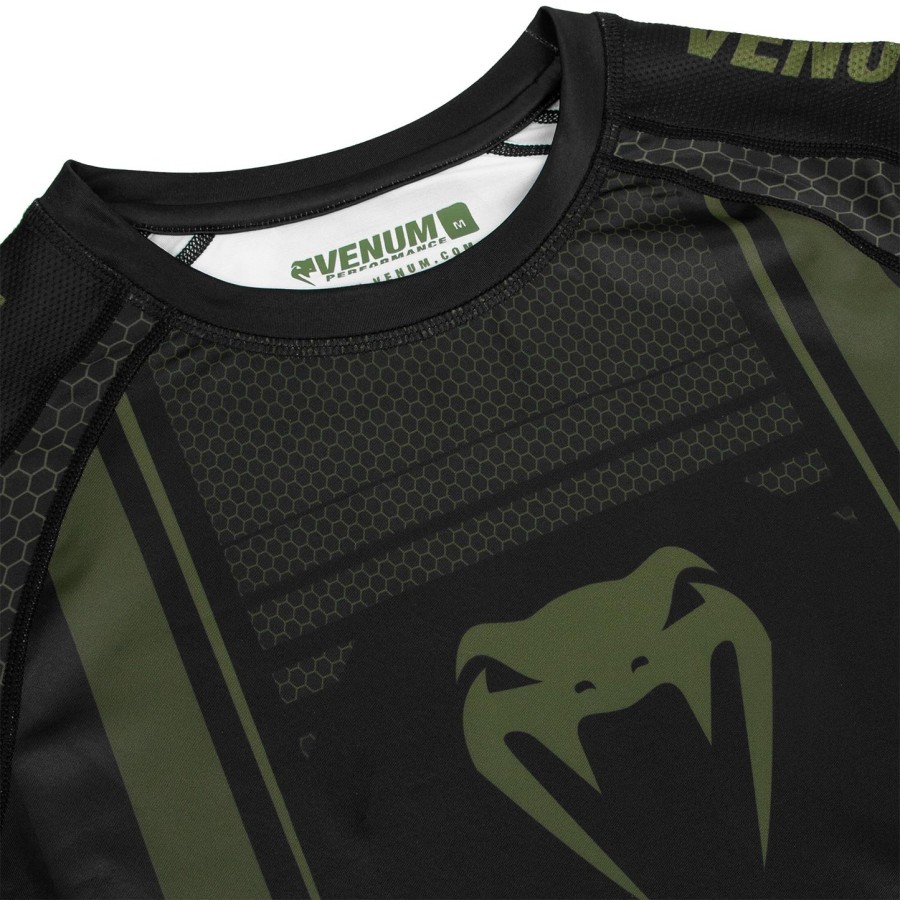 camiseta de proteção solar venum technical 2.0 - manga curta - pretocáqui - exclusiva