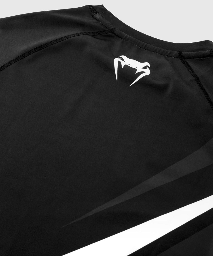camiseta de proteção solar venum contender 4.0 - manga curta - pretocinza-branco
