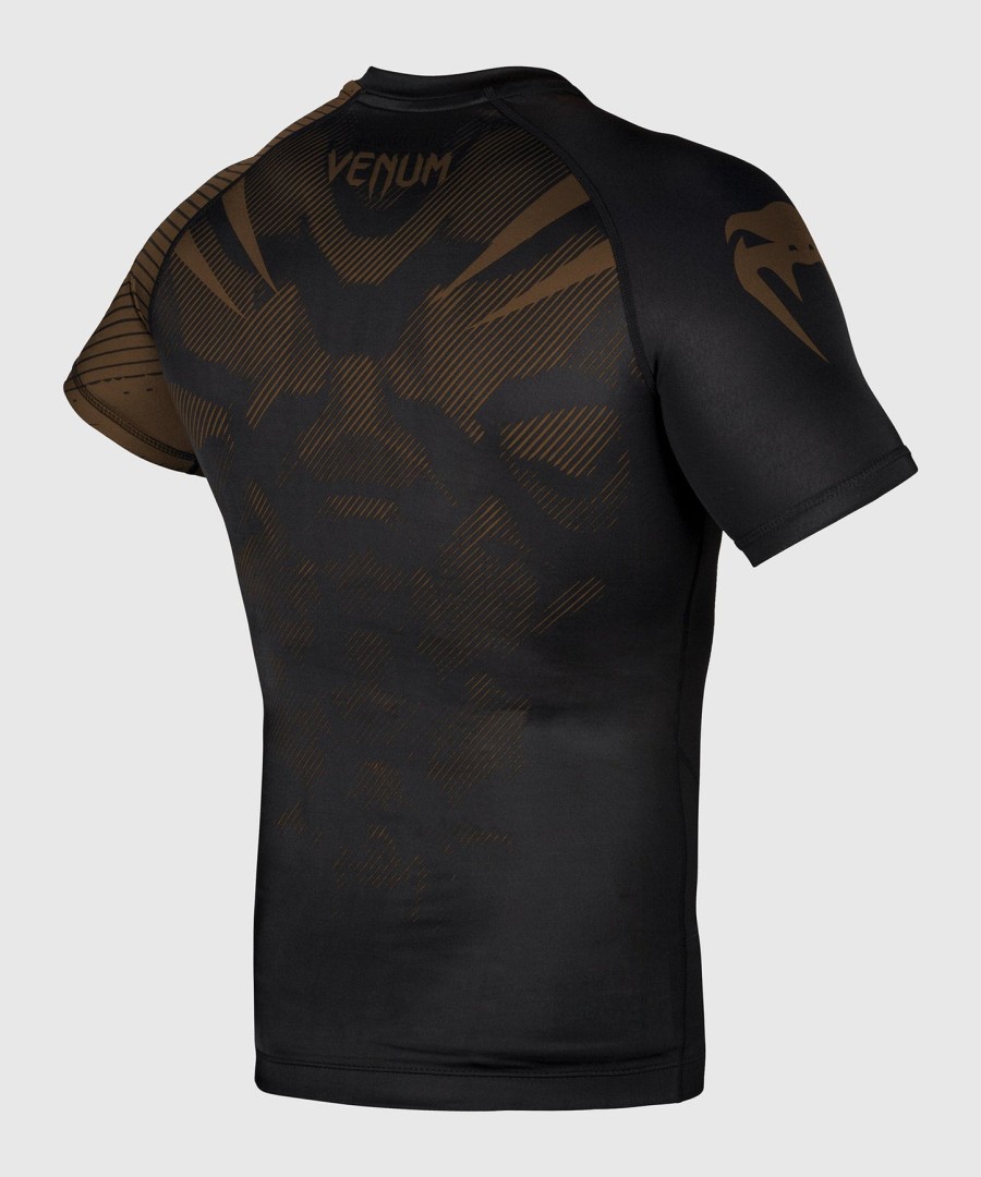 rashguard venum nogi 2.0 - manga curta - pretomarrom