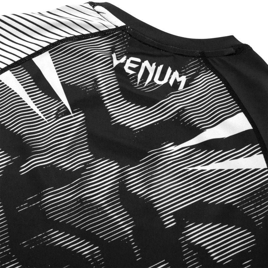 rashguard venum nogi 2.0 - manga longa - pretobranco