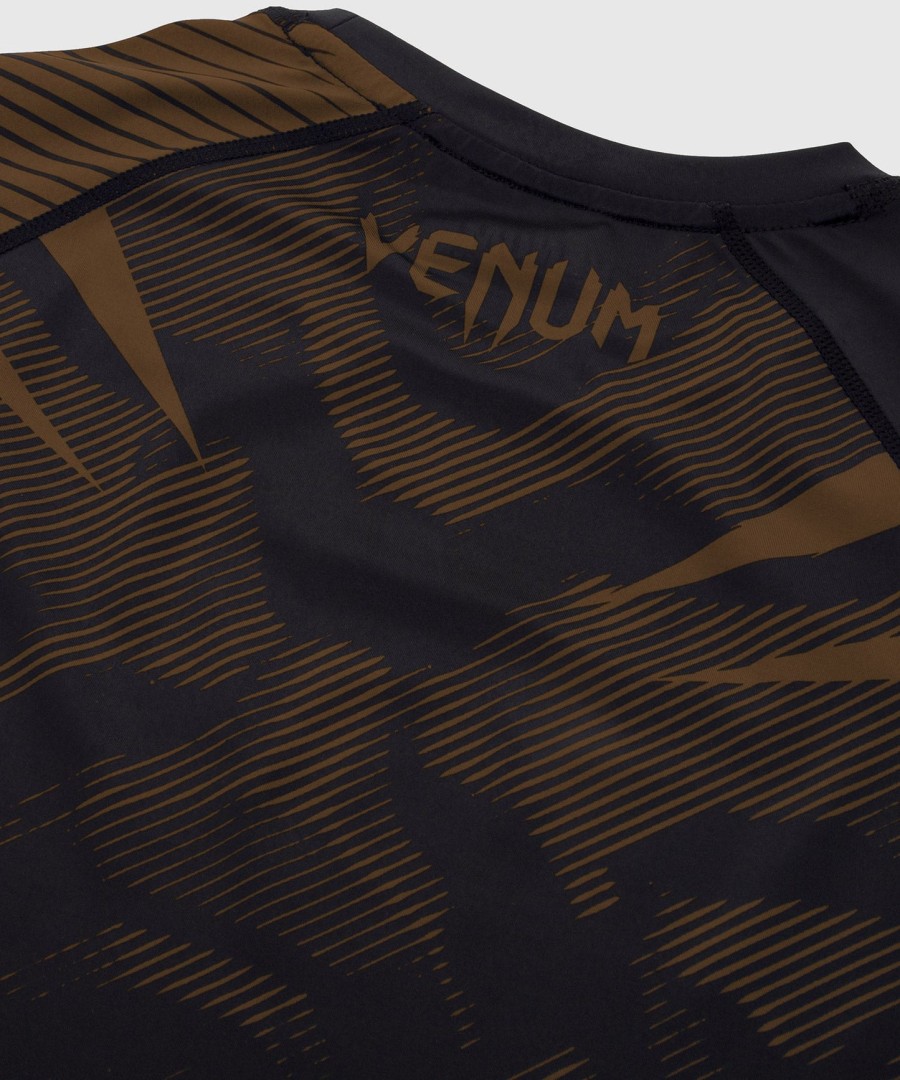 rashguard venum nogi 2.0 - manga longa - pretomarrom