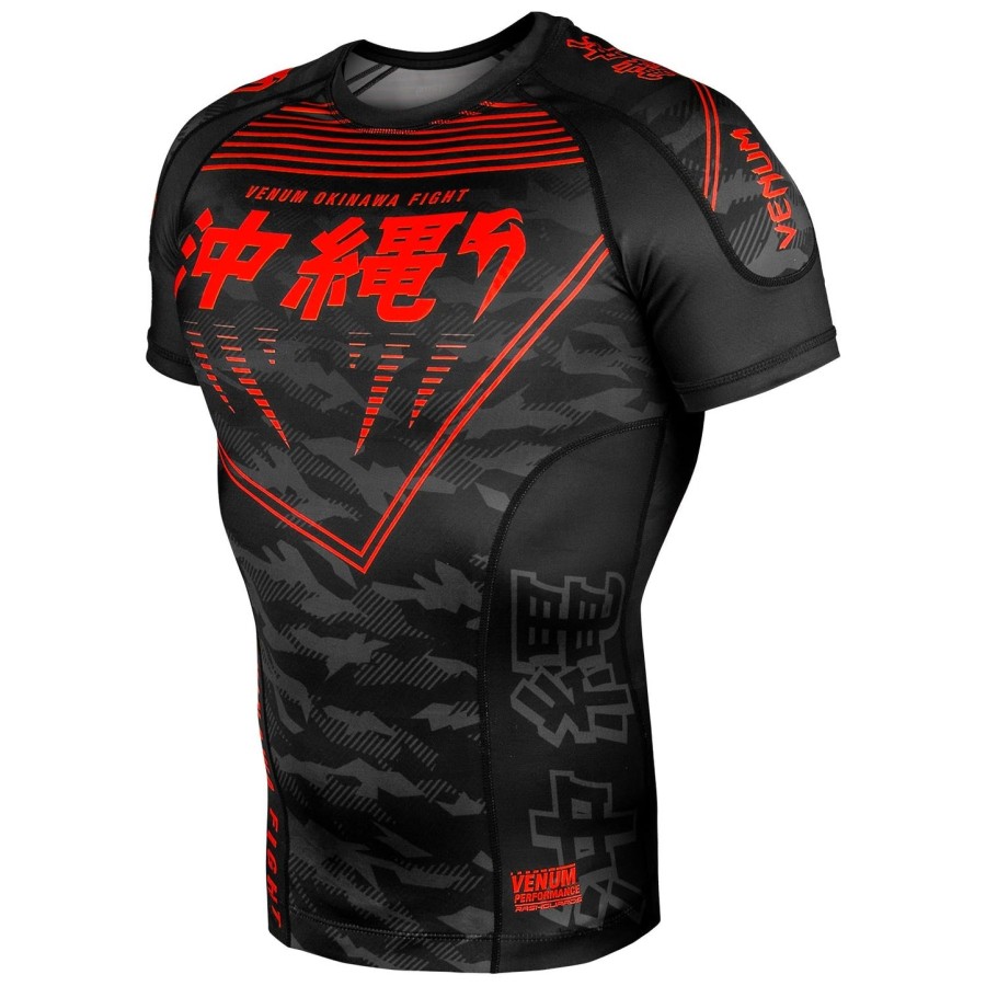 camiseta de proteção solar venum okinawa 2.0 - manga curta - pretovermelho