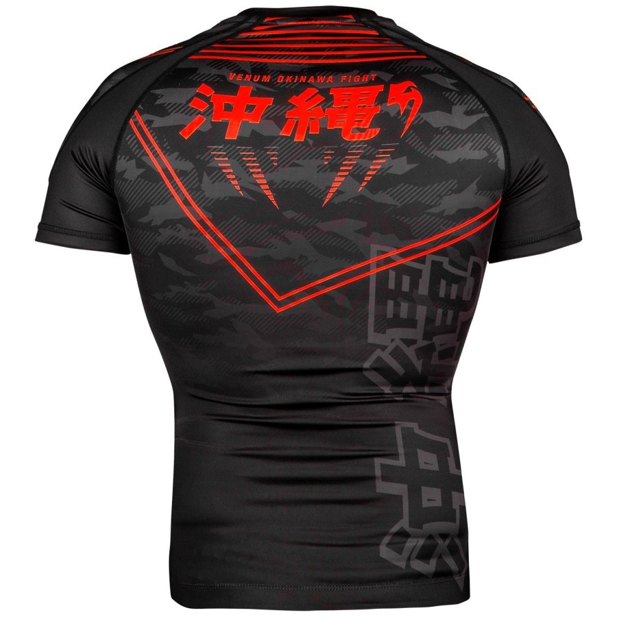 camiseta de proteção solar venum okinawa 2.0 - manga curta - pretovermelho