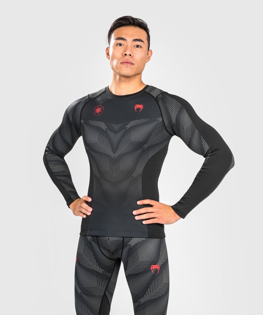 camiseta de proteção solar venum phantom de manga comprida - pretovermelho