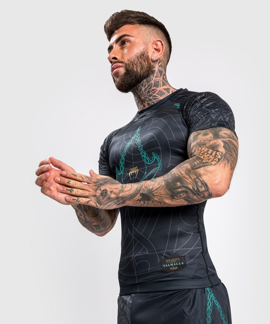camiseta de proteção solar venum assassins creed reloaded - manga curta - preta