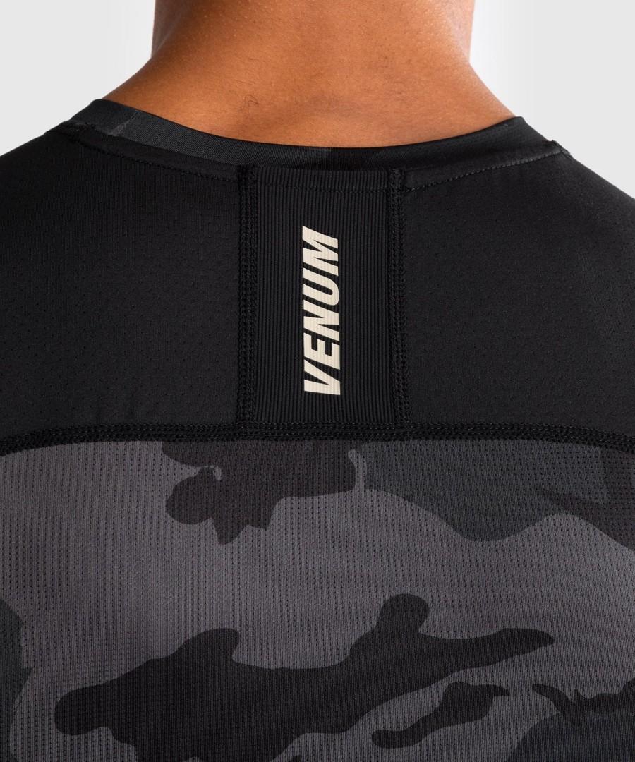 camiseta de proteção solar sem mangas venum g-fit air para homem - camuflagem urbana digital