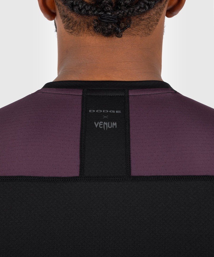 rally de manga curta venum x dodge banshee para homem