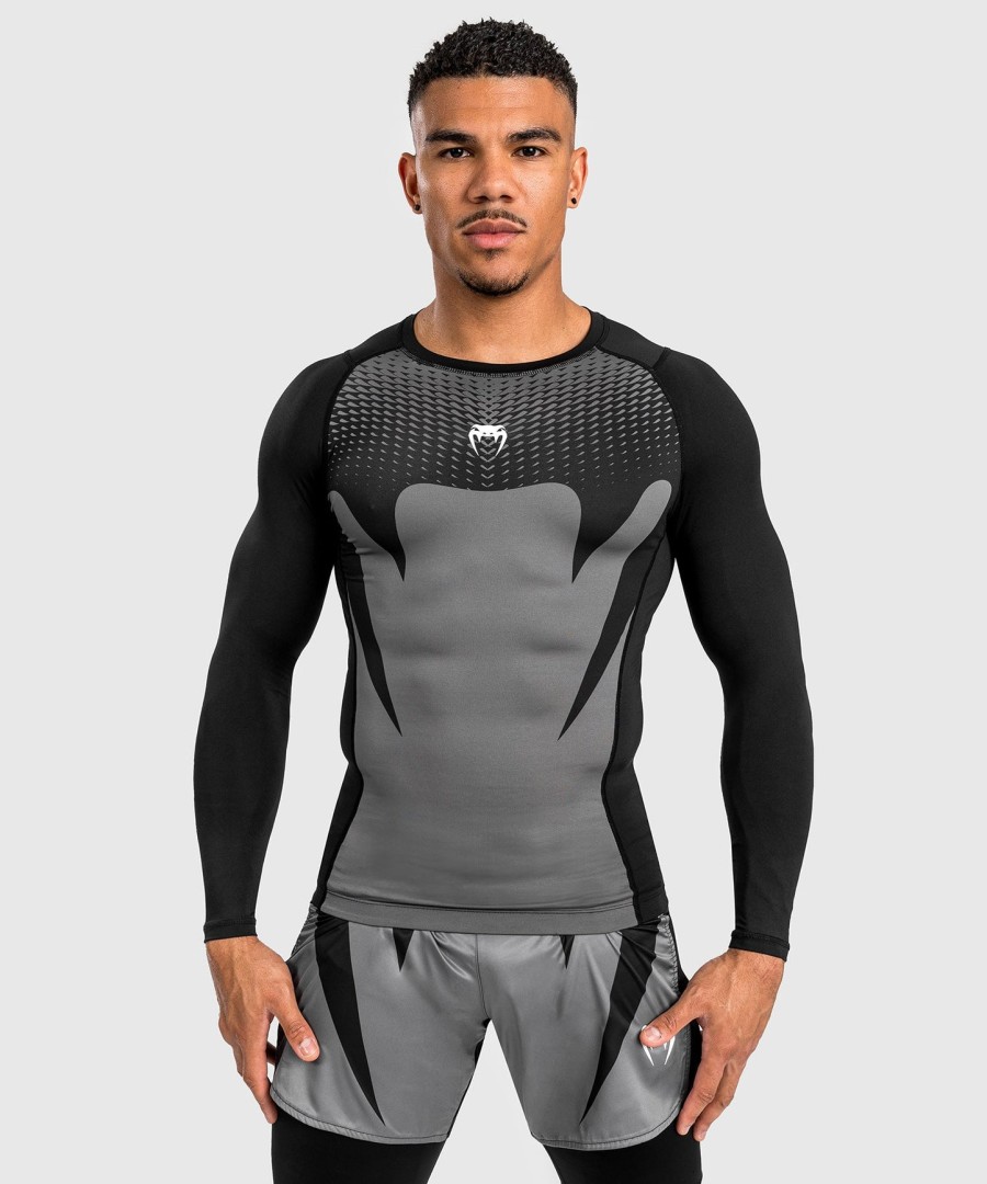 camiseta de proteção solar venum attack masculina de manga comprida - pretocinza