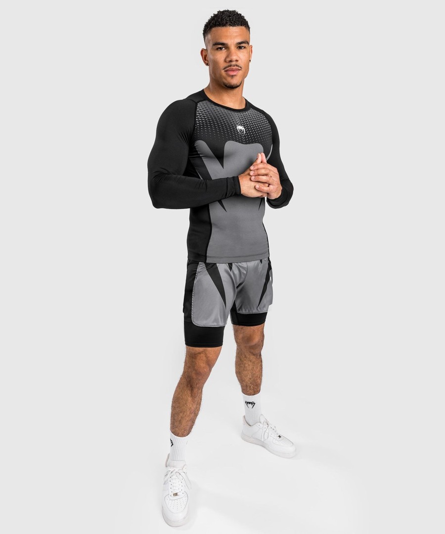 camiseta de proteção solar venum attack masculina de manga comprida - pretocinza