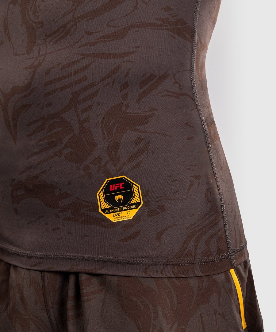 rashguard de manga comprida ufc fusion by venum fight week para homem - castanho-terra