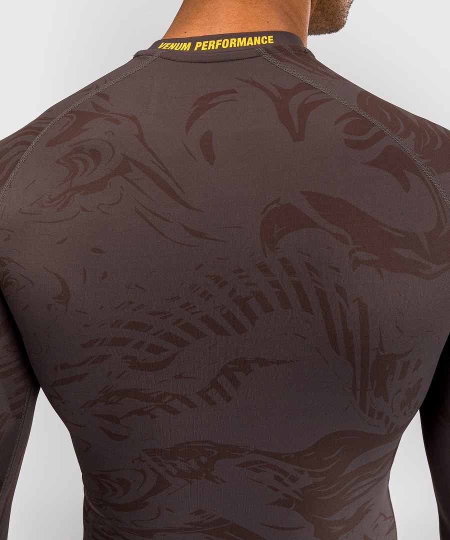 rashguard de manga comprida ufc fusion by venum fight week para homem - castanho-terra