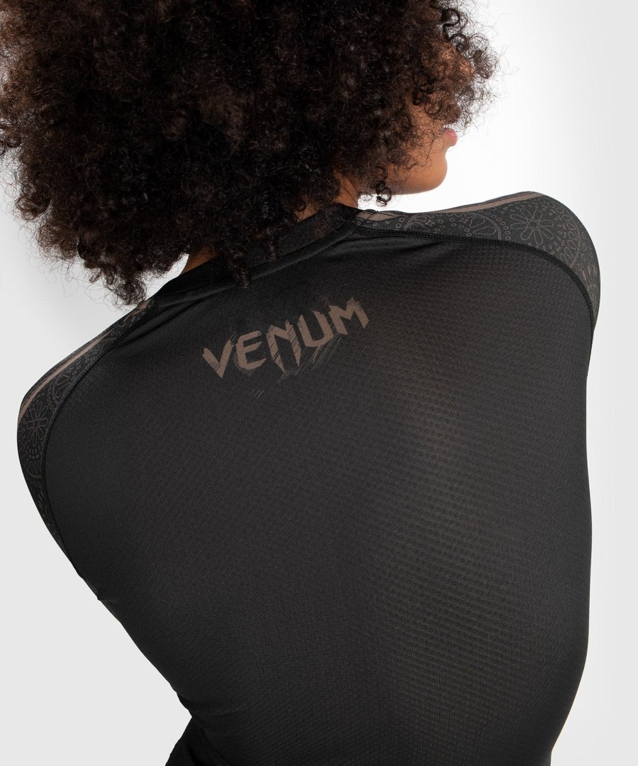 venum women santa muerte dark side - camiseta de proteção solar de manga comprida - pretomarrom