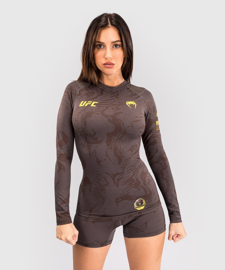 rashguard de manga comprida feminina ufc fusion by venum fight week performance - marrom terra