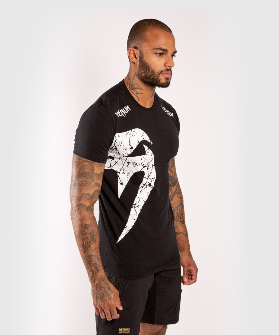 camiseta venum giant - preta