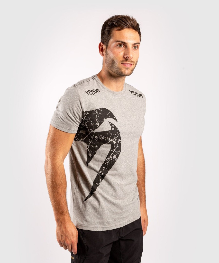 camiseta venum giant - cinzapreta