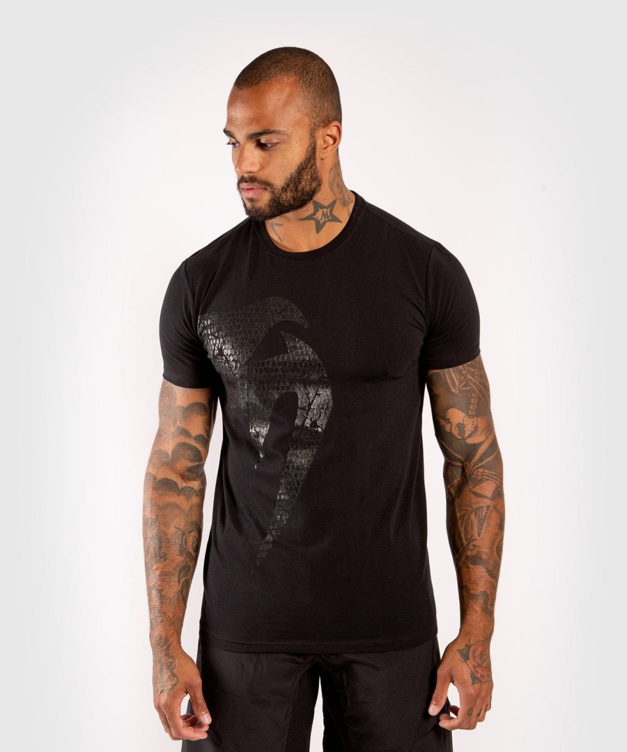 camiseta venum giant - preta fosca