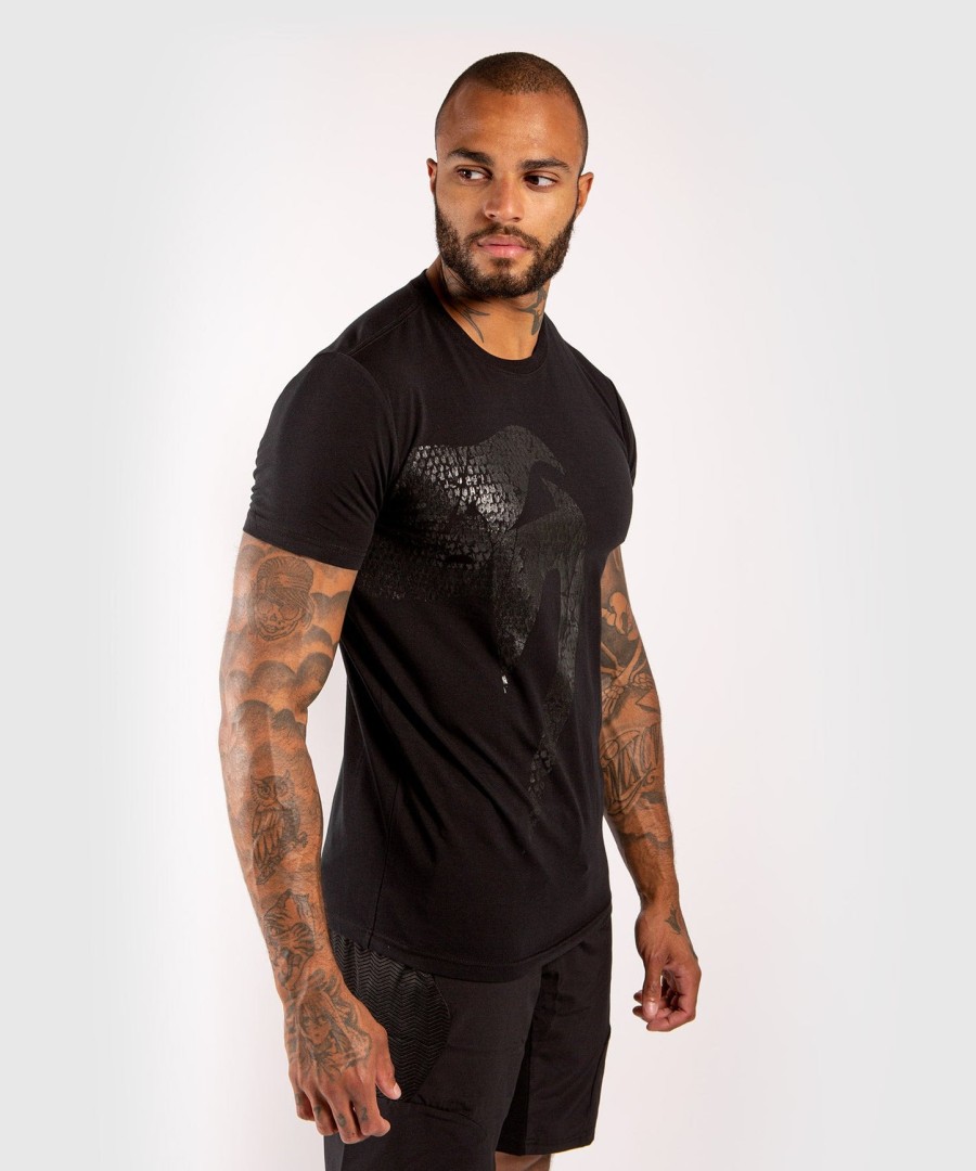 camiseta venum giant - preta fosca
