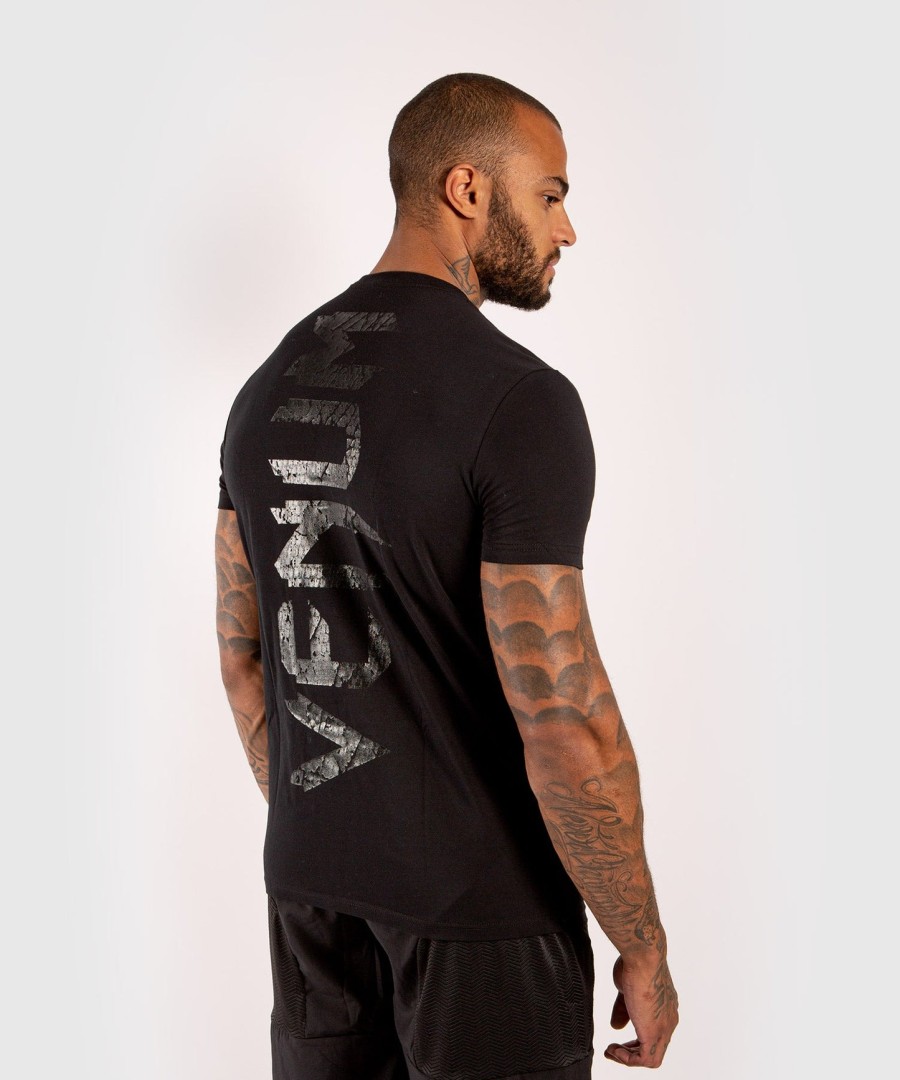 camiseta venum giant - preta fosca