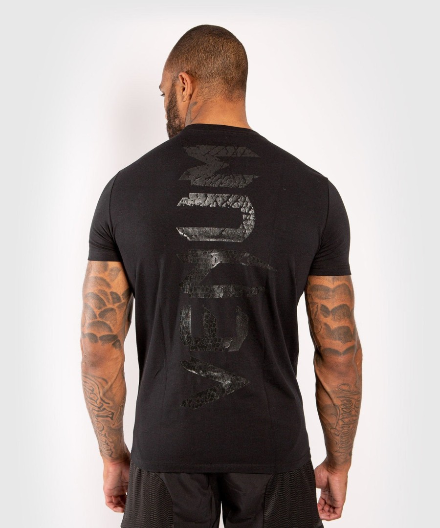 camiseta venum giant - preta fosca