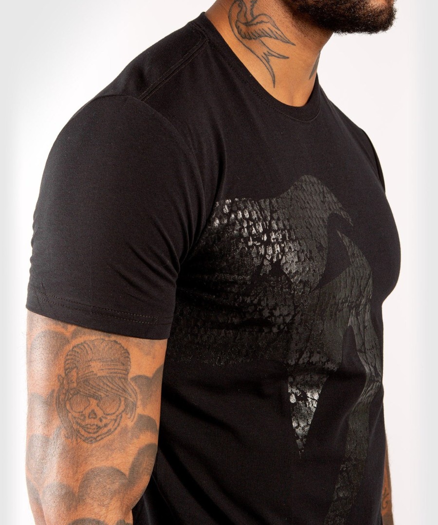 camiseta venum giant - preta fosca