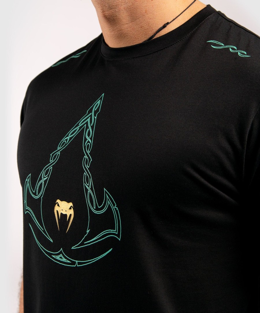 camiseta venum assassins creed - pretaazul