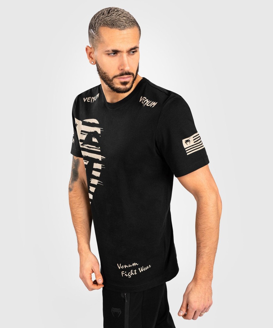 camiseta venum giant usa - corte regular - preta