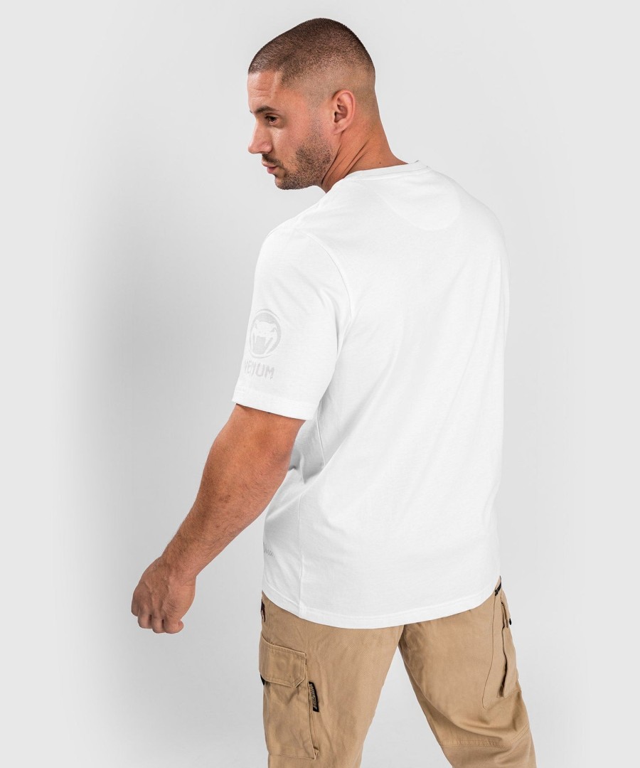 camiseta venum giant - corte regular - branca