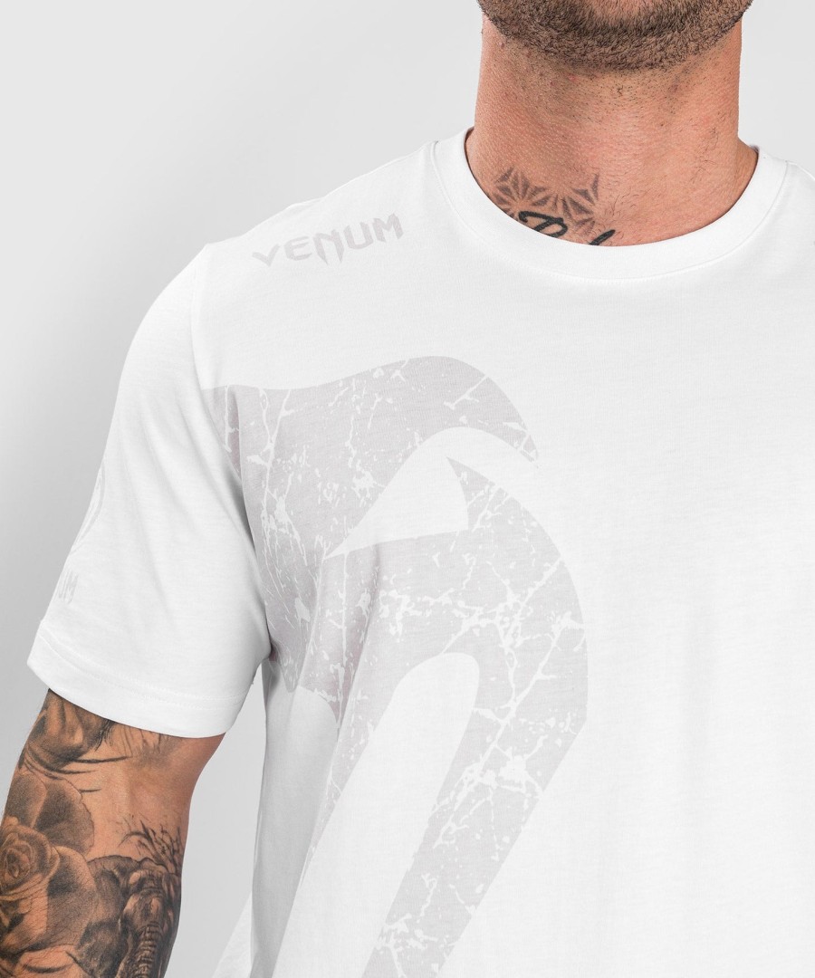 camiseta venum giant - corte regular - branca
