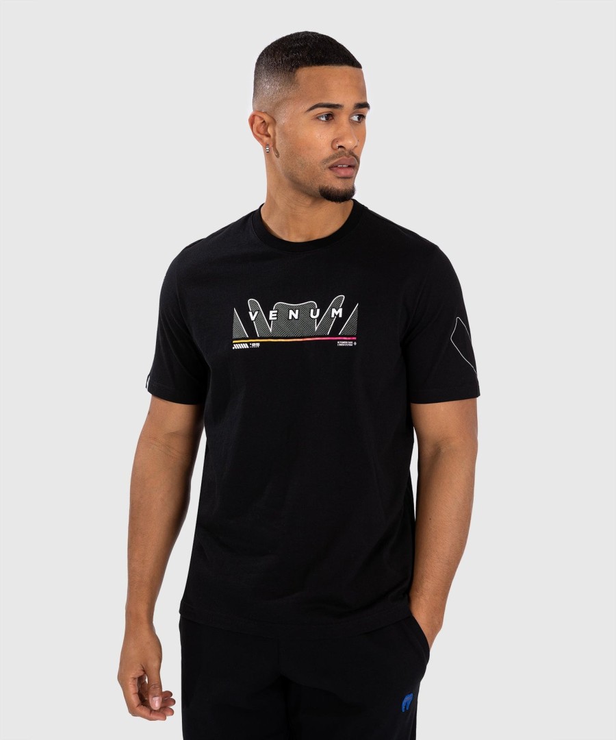 camiseta venum com estampa de cobra - preta