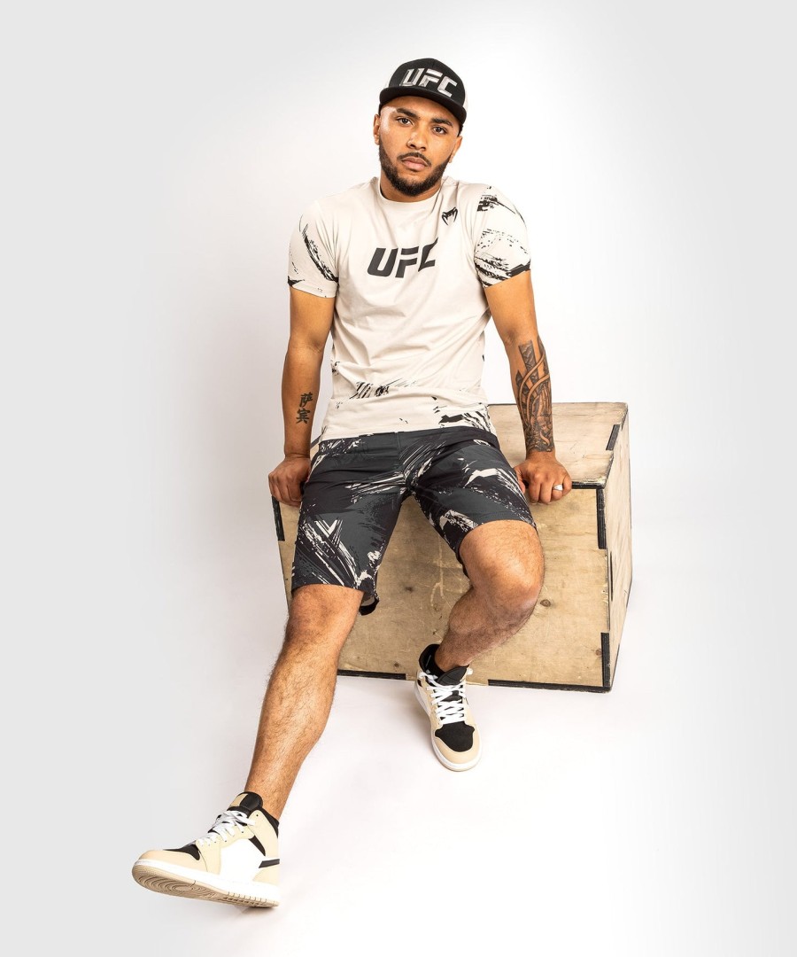 camiseta de manga curta ufc venum authentic fight week masculina 2.0 - areia